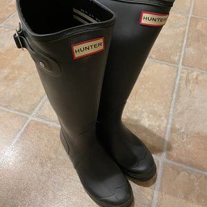 Hunter Original Tall boots, size 7, black